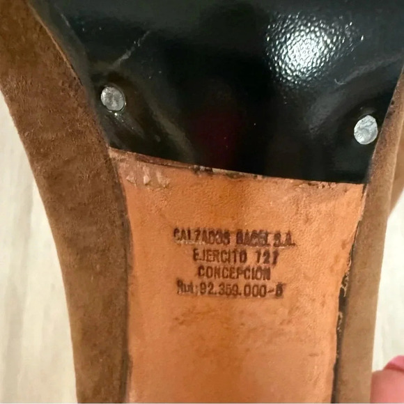 PRADA BROWN SUEDE BOW POINTED TOE MID HEEL CLASSIC PUMPS SZ 34 - Picture 15 of 16